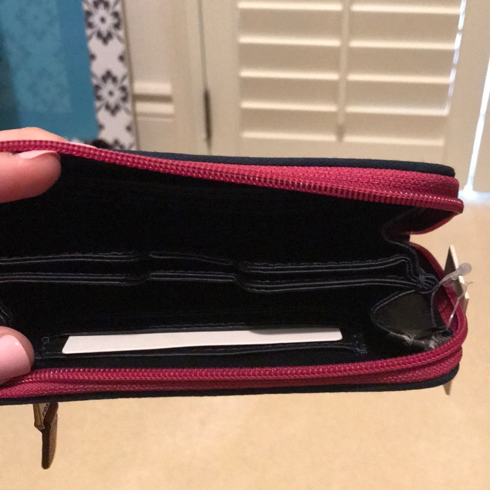 Wallet - Picture 2 of 2